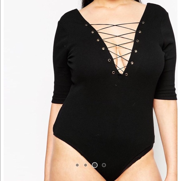 💕SOLD💕 ASOS curve with deep plunge and lace up