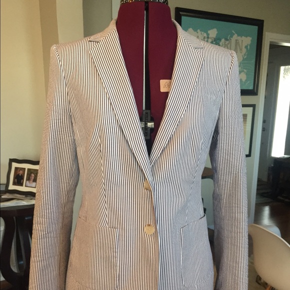 Seersucker Banana Republic blazer