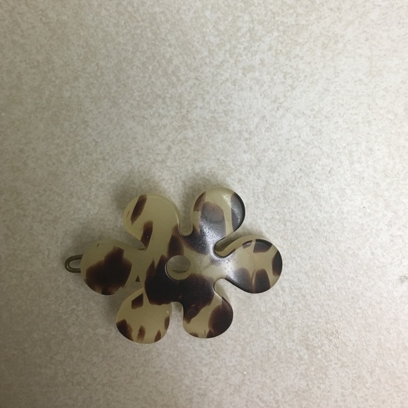 Hair clip