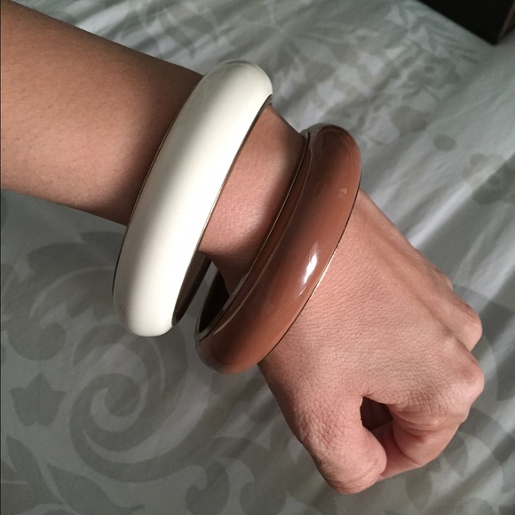 Beautiful bangles - Picture 2 of 2