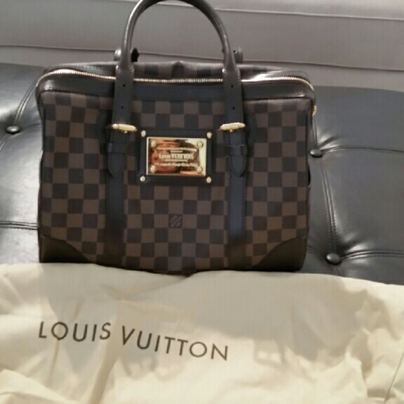 Authentic Louis Vuitton Berkeley bag