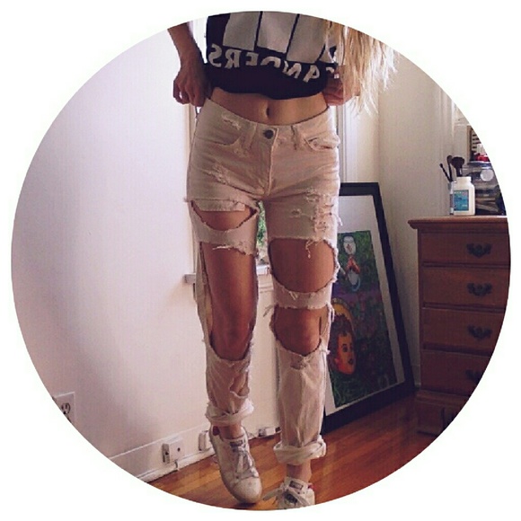 ❌ SOLD ❌ American Apparel Distressed Jeans - Picture 2 of 4