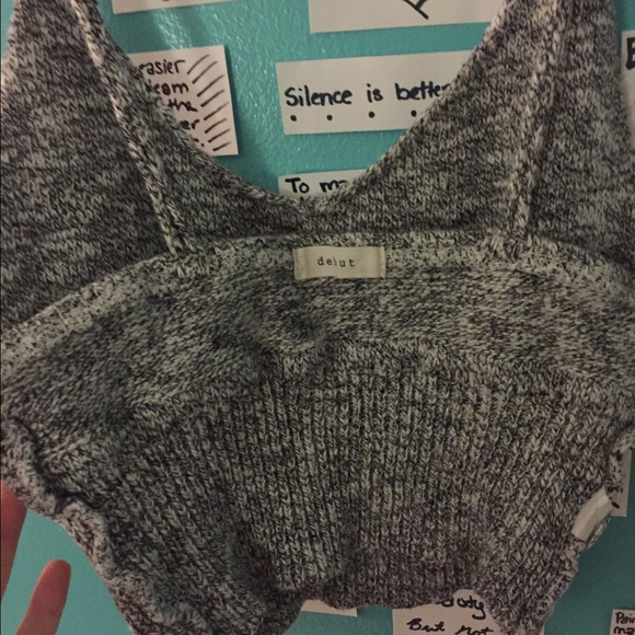 Knit Grey Crop top - Picture 2 of 3