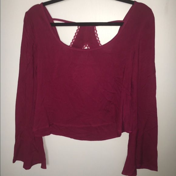 Tobi Raspberry Flowy Open Back Blouse - Picture 3 of 3