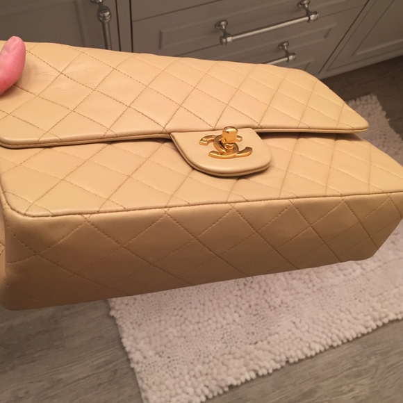 Authentic Chanel Double Flap - Picture 4 of 4