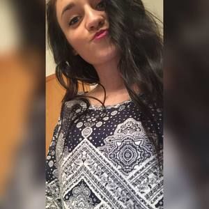 Meet your Posher, Lyndsie