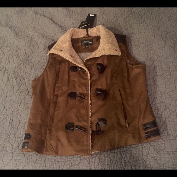 Sherpa lined vest