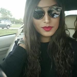 Meet your Posher, Demyana