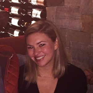 Meet your Posher, Dana