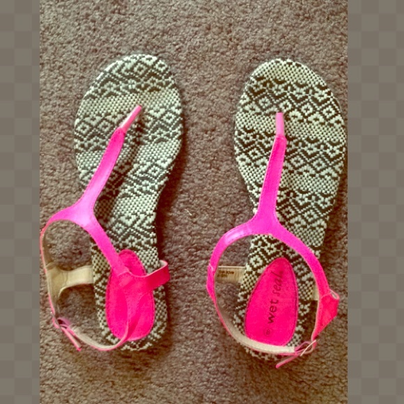 Worn once: wetseal hot pink sandals! Size 8