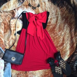 ‼️SOLD‼️ Red & Black Bow Dress