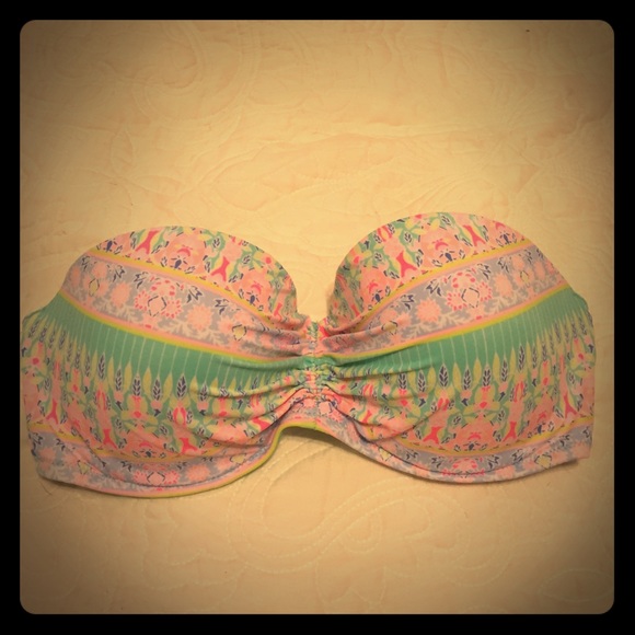 NWOT Victoria's Secret Bandeau Swim Suit Top