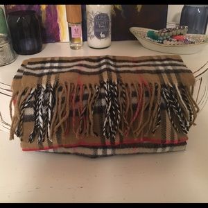 🌶 Brit Plaid Tan Scarf