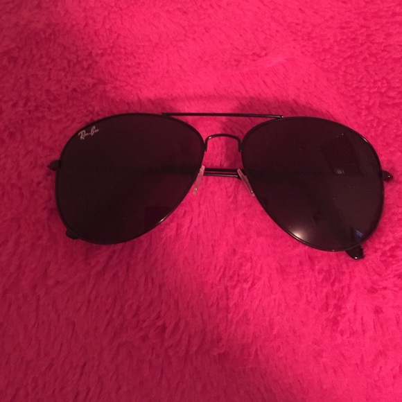 Sunglasses!😎