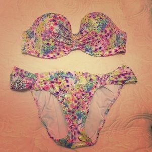 NWOT Victoria Secret Bandeau Swimsuit Matching set