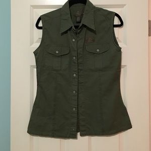 Calvin Klein button up sleeveless shirt