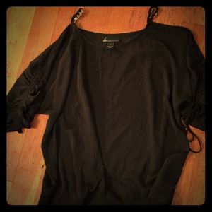Cold shoulder black shirt