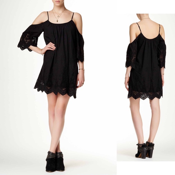 dee elle  Dresses & Skirts - ‼️last Call‼️ Open Shoulder Embroidered Dress