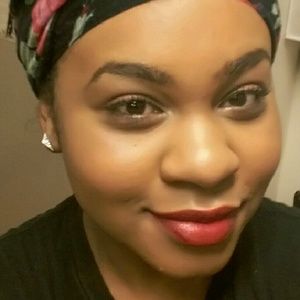 Meet your Posher, Savannah