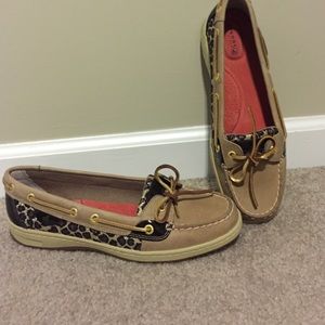 Anglefish Lin/Leo Sparkle