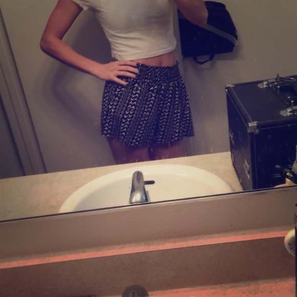 Size small black and white patterned shorts