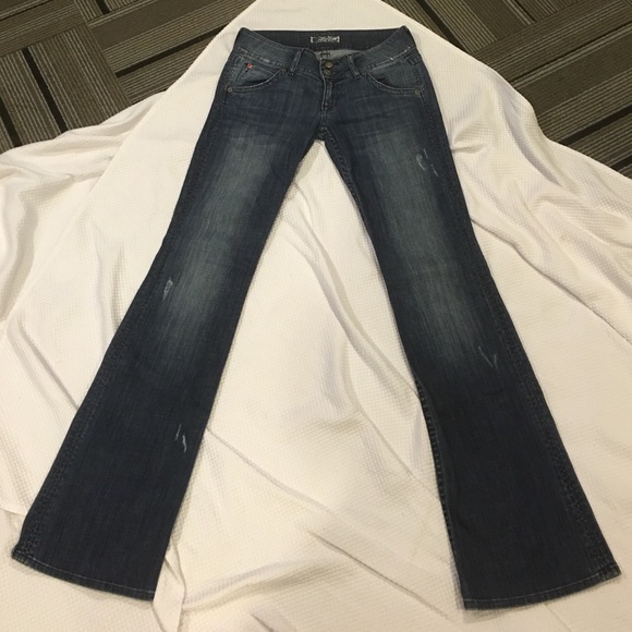 💥💥💥CLEARANCE HUDSON DISTRESSED JEANS - Picture 3 of 4