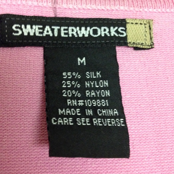 Pink top - Picture 4 of 4