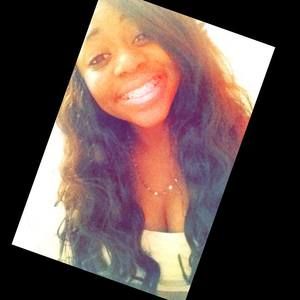 Meet your Posher, Dejanae