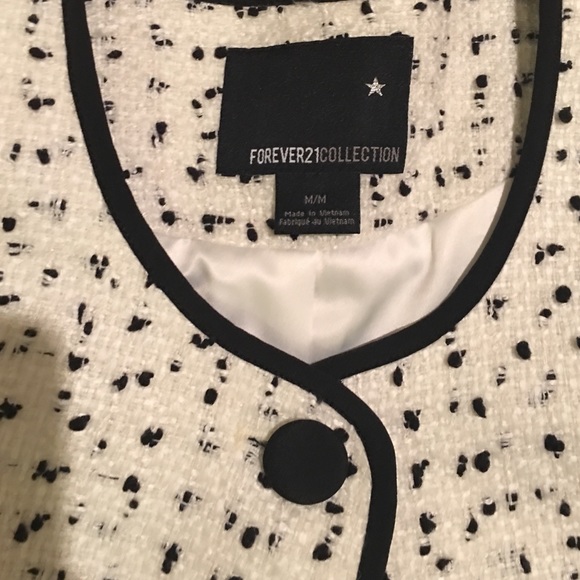 Bolero like half Jacket NWOT - Picture 2 of 4