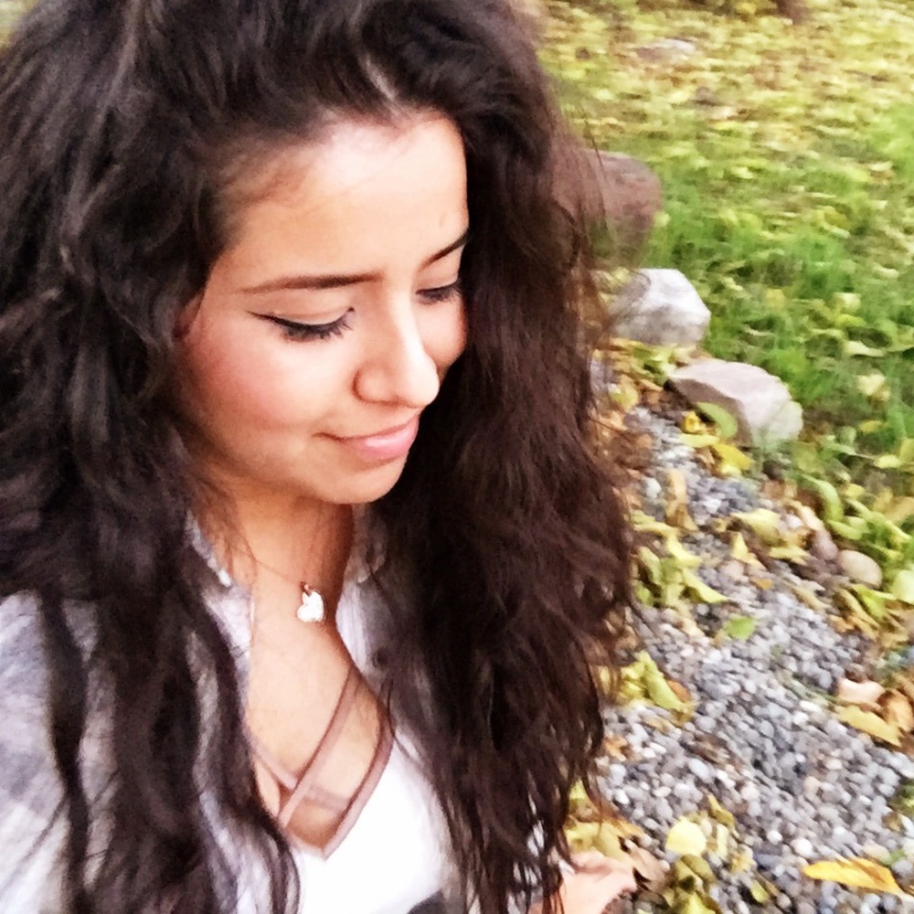 Welcome to my closet 🦋