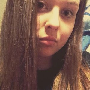 Meet your Posher, Mak