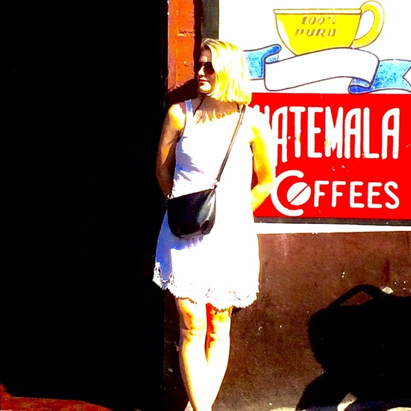 Hi! Flexible with offers!✌🏼️ - Picture 3 of 4