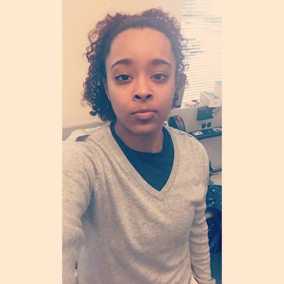 Meet your Posher, Jazmine - Picture 1 of 1