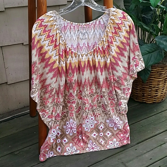 Sonoma Aztec patterned loose top.