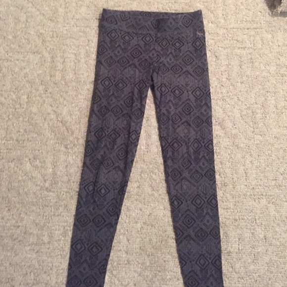 Aztec pattern PINK leggings