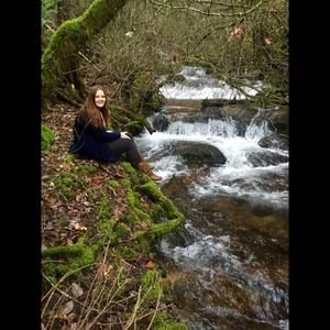 Meet your Posher, Lily