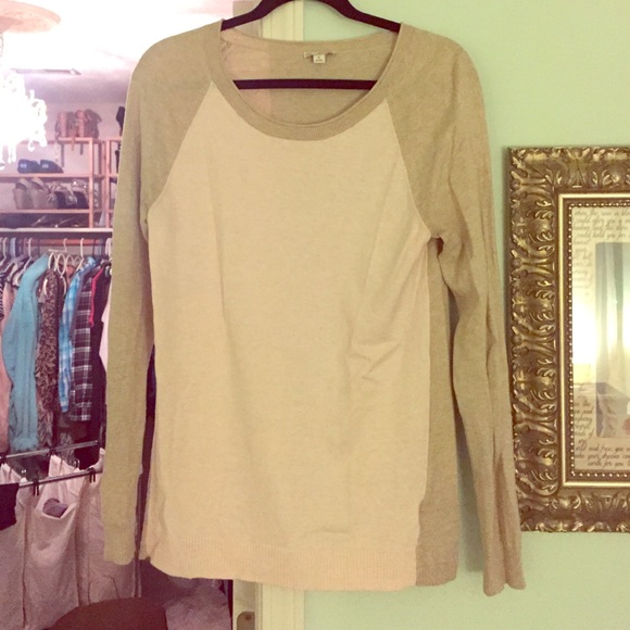 Sold ‼️Gap two toned tunic sweater