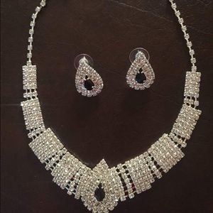 Beautiful bridal black diamanté set! Brand new