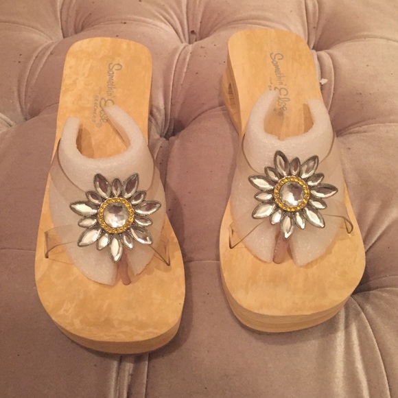 Sketchers sandals