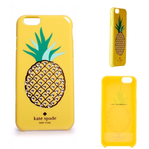 kate spade Accessories - 🆕Listing! Adorable kate spade Pineapple 5/5s Case