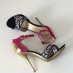 MULTI-COLOR HEEL SANDALS MULTI-COLOR HEEL SANDALS