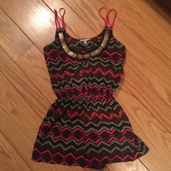 SOLD ON MERC! New Charlotte Russe Small Romper - Picture 1 of 2