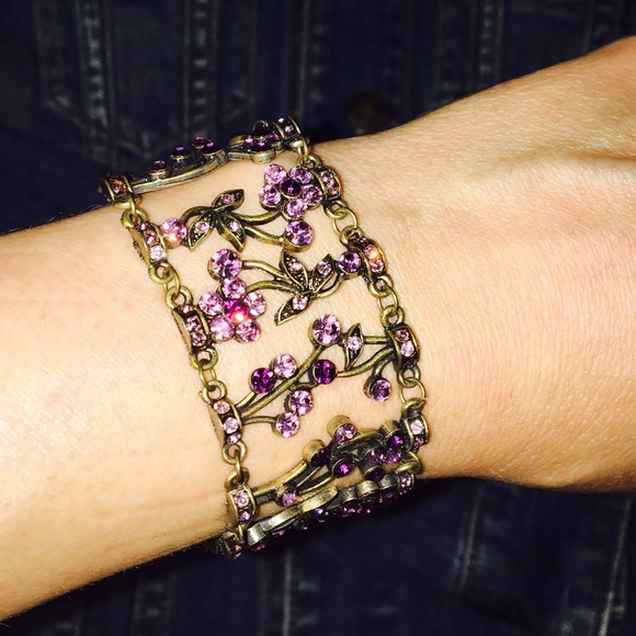 Delicate flower vintage bracelet