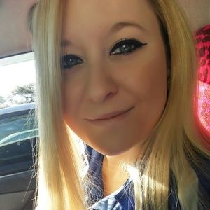 Meet your Posher, Tiffany