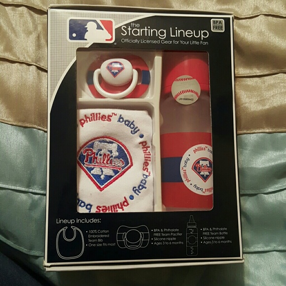 NFL PHILADELPHIA PHILLIES BABY BIB BOTTLE PACIFIER