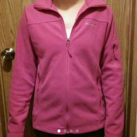 Pink columbia zip up jacket!  (Fleece)