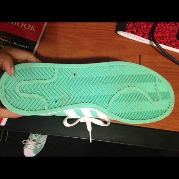 Adidas - Picture 3 of 3