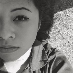 Meet your Posher, Camille