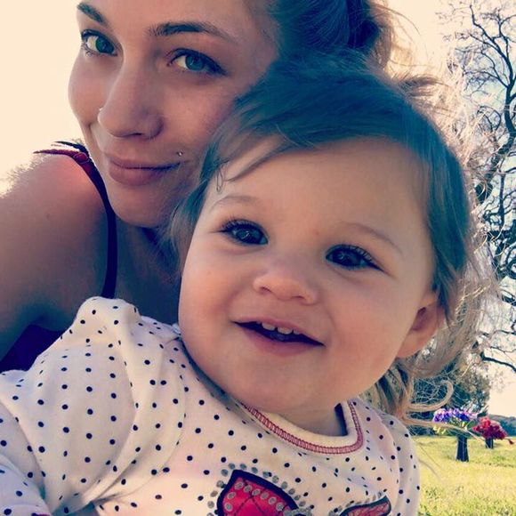 Meet your Posher, Eleni