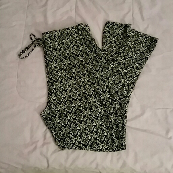Printed joggers